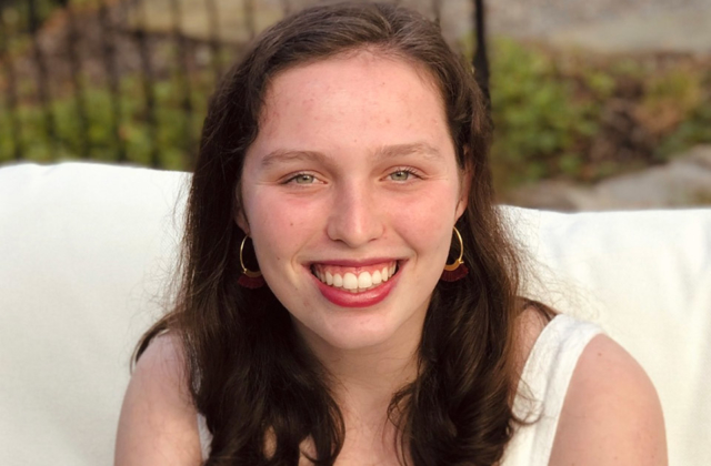 2020 Massachusetts Delegate Serena Jampel Rallies for Social Justice and Immerses Herself in the 2020 Election Cycle before Beginning Harvard’s Fall 2021 Term
